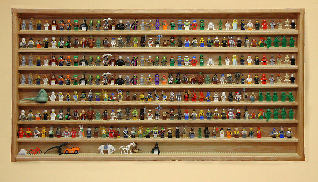 lego-shelf-9-2013--4(sm).jpg