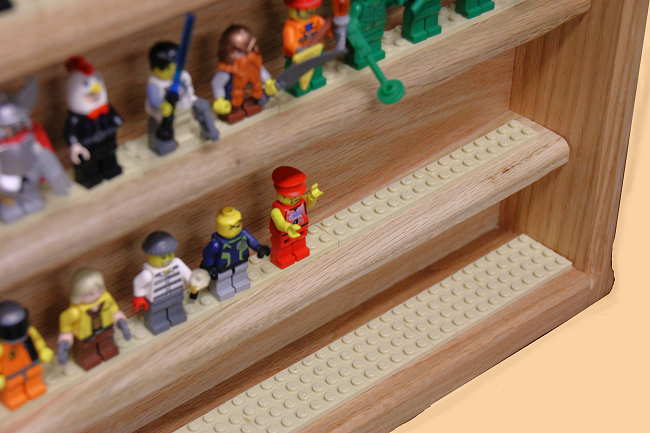 lego-shelf-9-2013--7(sm).jpg